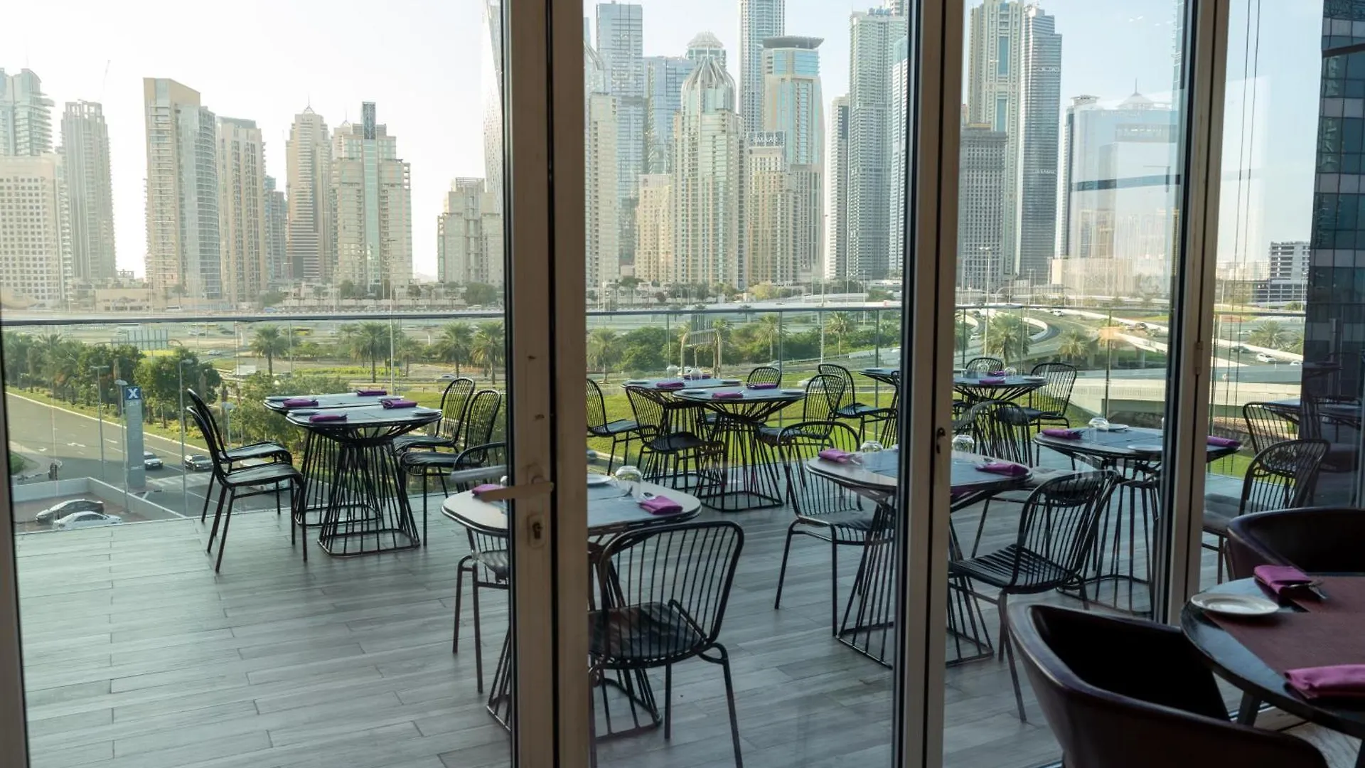 Taj Jumeirah Lakes Towers Ντουμπάι Ξενοδοχείο